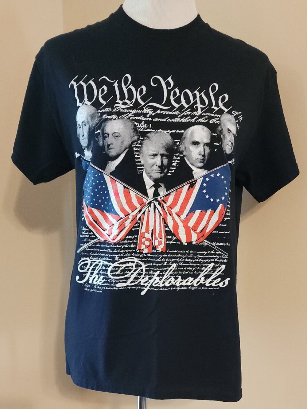 "WE THE PEOPLE" T-Shirt Medium Chest 19" Length 26" Unisex 100% Cotton